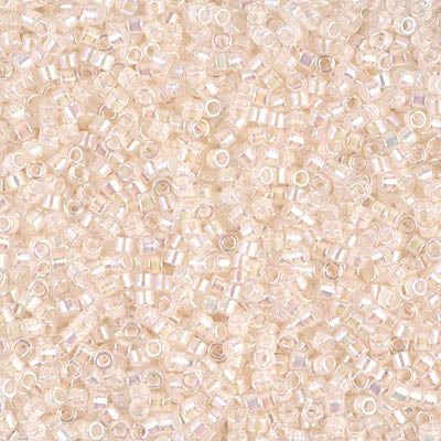 11/0 Miyuki DELICA Bead Pack - Pale Peach Lined Crystal AB