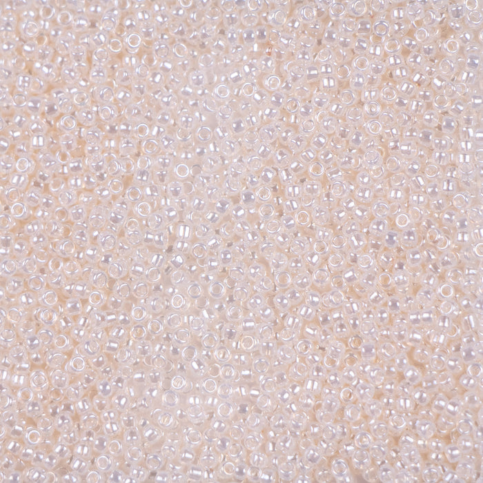 15/0 TOHO Seed Bead - Ceylon Light Ivory