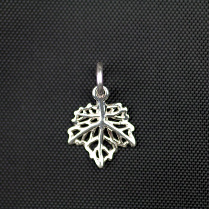 Sterling Silver Smooth Maple Leaf Charm (14.5mm x 12mm x 1mm)