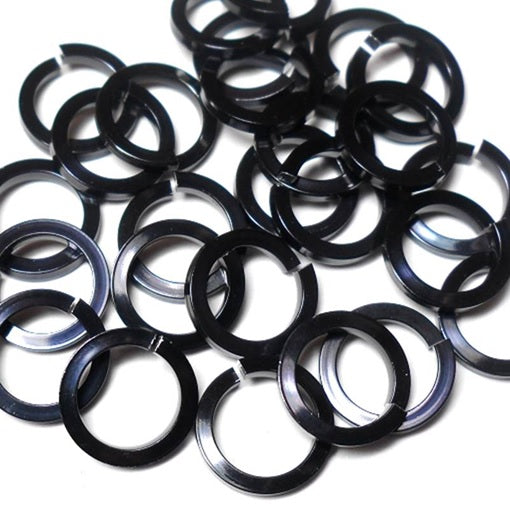 16swg (1.6mm) 3/8in. (10.0mm) ID Square Wire Anodized Aluminum Jump Rings - Black