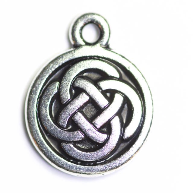 Celtic Round Charm - Antique Silver Plate