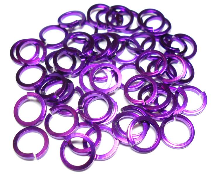 18swg (1.2mm) 3/16in. (5.0mm) ID Square Wire Anodized Aluminum Jump Rings - Violet